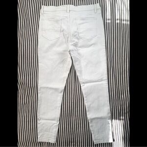 New York and Company Ankle jeans